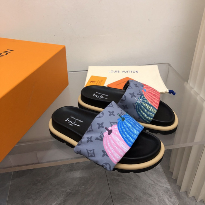 pool pillow comfort mule (EU35-EU45)