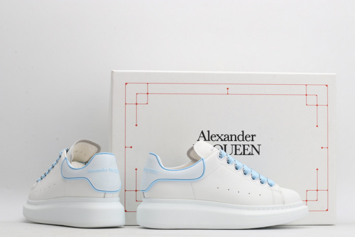 Mcqv*en oversized sneaker