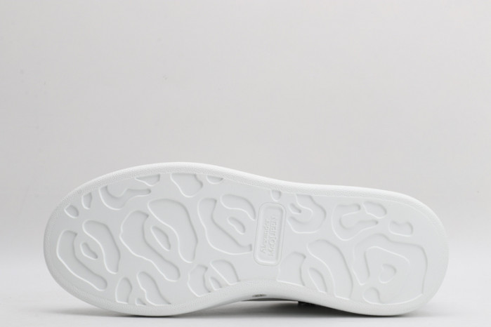 Mcqv*en oversized sneaker