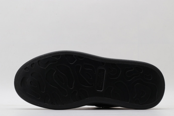 Mcqv*en oversized sneaker