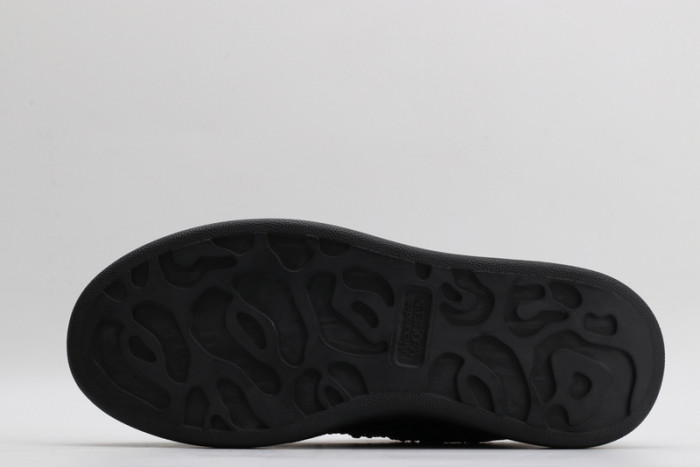 Mcqv*en oversized sneaker