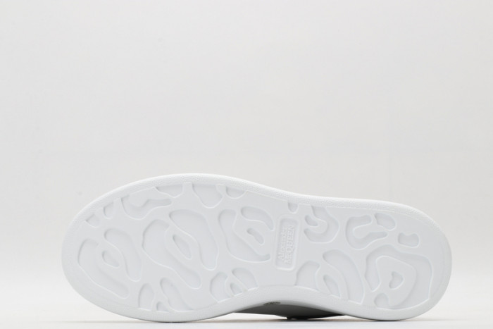 Mcqv*en oversized sneaker