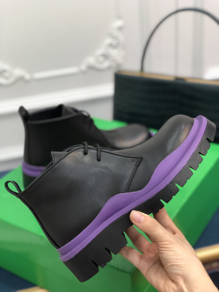 botteg*Ve*ne*ta tire leather ankle boots