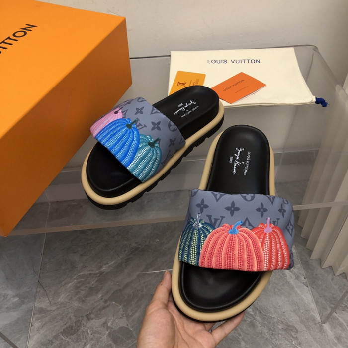 pool pillow comfort mule (EU35-EU45)