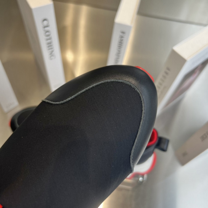 Ch**an loubout1n loubishark man (customize)