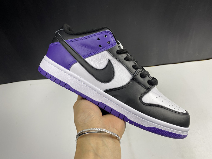 nike sb dunk low court purple bq6817-500
