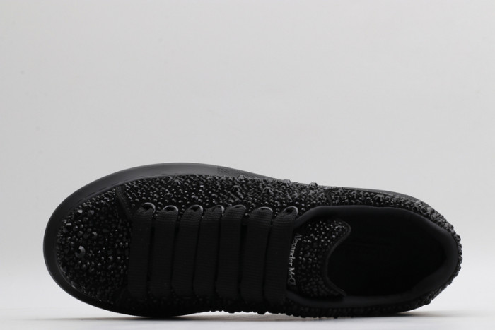 Mcqv*en oversized sneaker