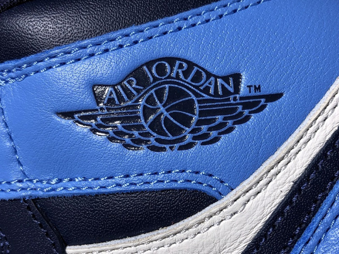 air jordan 1 retro high og "obsidian/university blue 555088-140