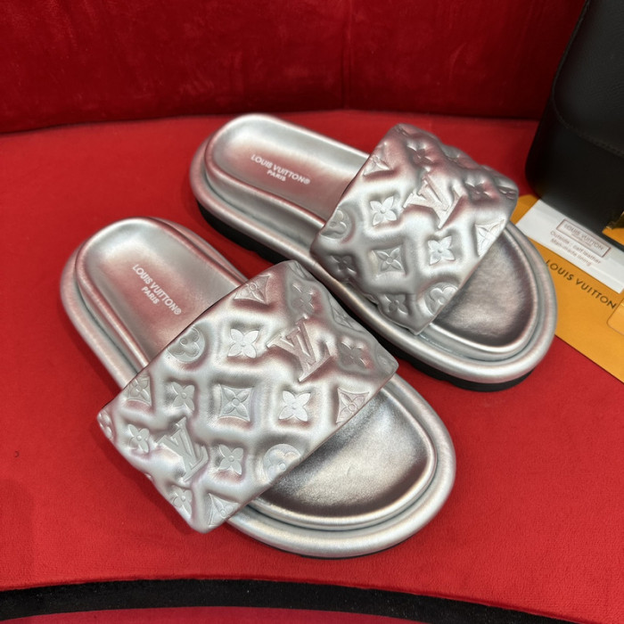 LOU1_TON POOL PILLOW COMFORT MULE (EU35-EU40)