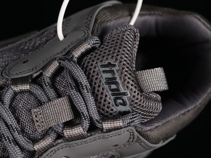 BLC* TRIPLE S TRAINER