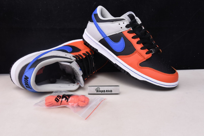 nba x nike dunk low emb knicks dd3363-002