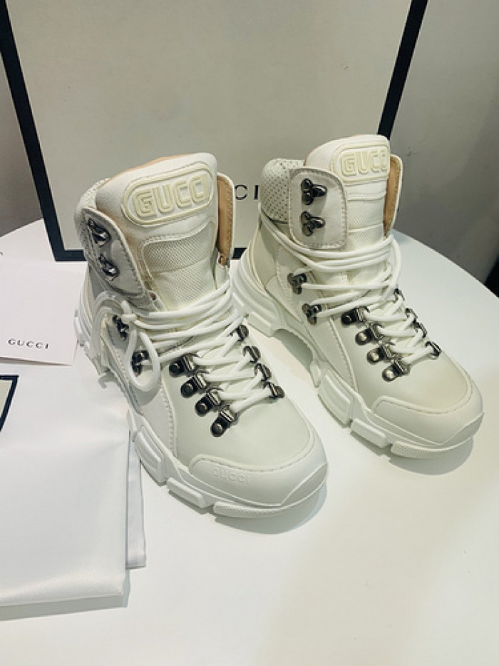 G*u*i1 journey flashtrek jewel crystal low boot