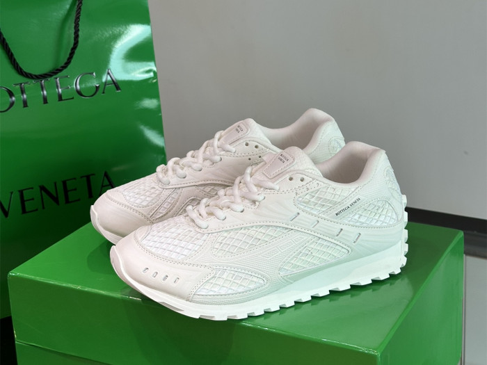 Bo*te*ga ve*ne*ta orbit sneakers